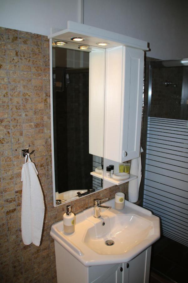 Luxury Stone Villa Fiskardo Exteriör bild